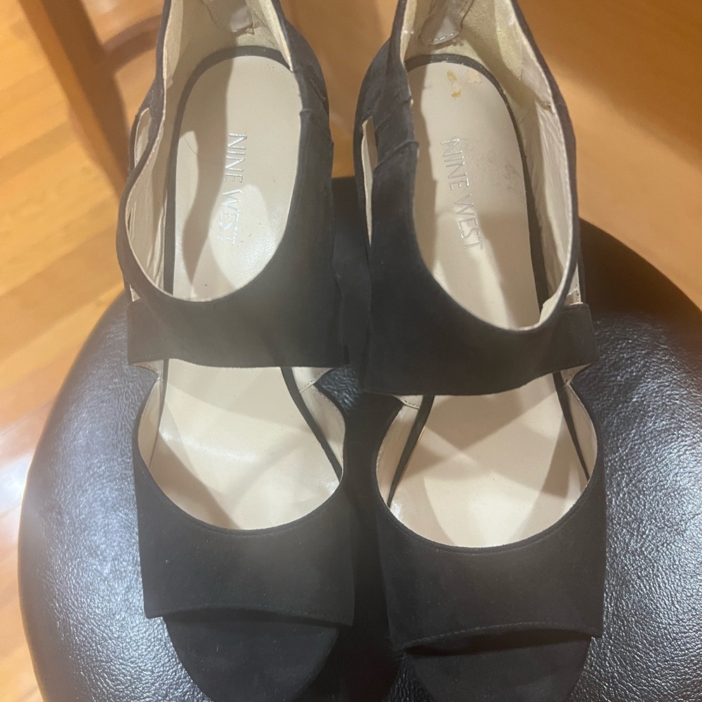 Nine West Black Heels Classic Elegance